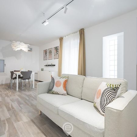 Alice House Apartment Cagliari Bagian luar foto