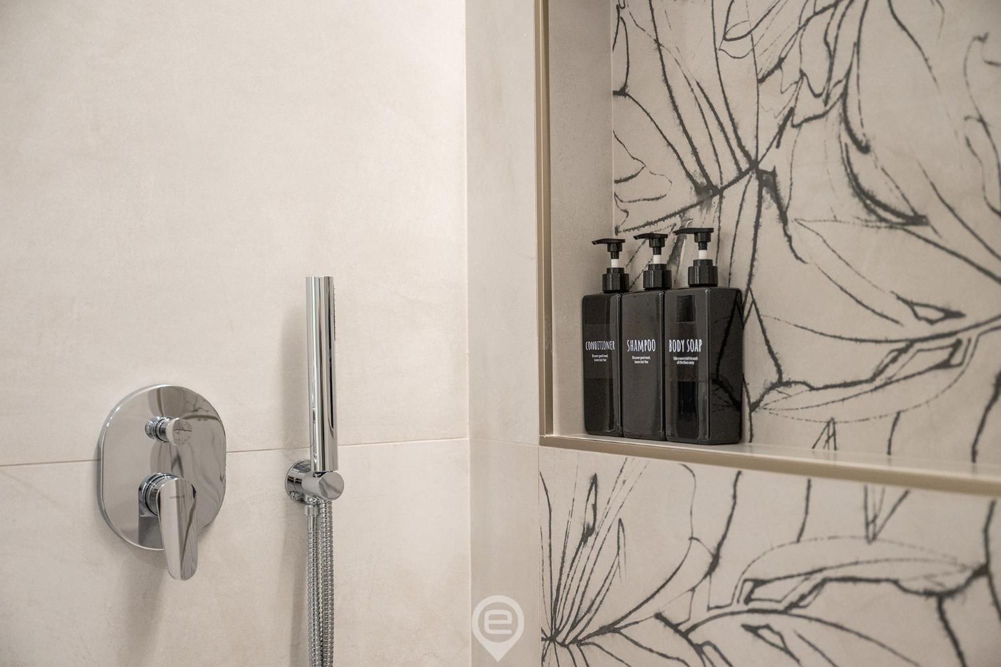 Alice House Apartment Cagliari Bagian luar foto