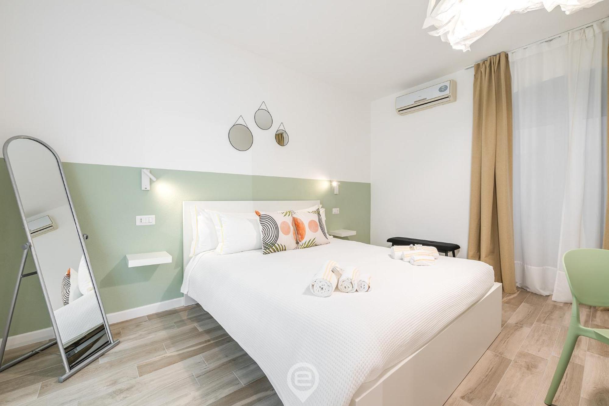 Alice House Apartment Cagliari Bagian luar foto
