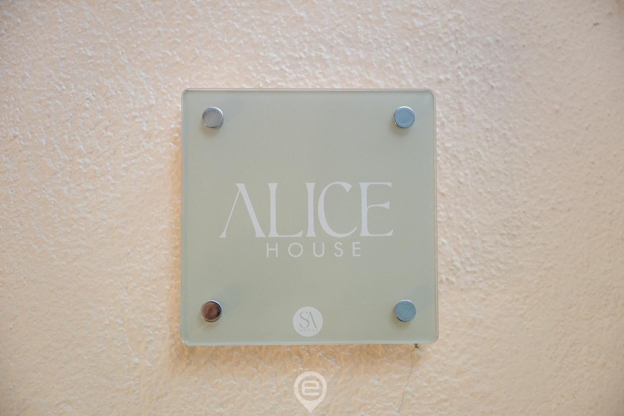 Alice House Apartment Cagliari Bagian luar foto